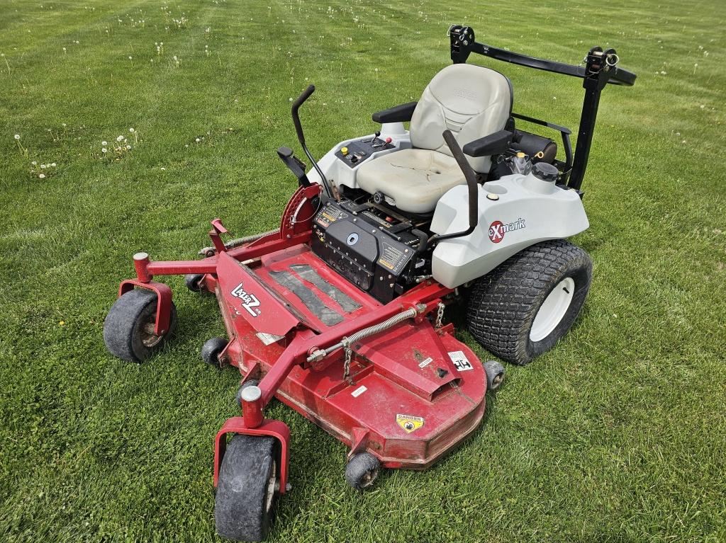 ExMark Lazer Z Zero Turn Mower