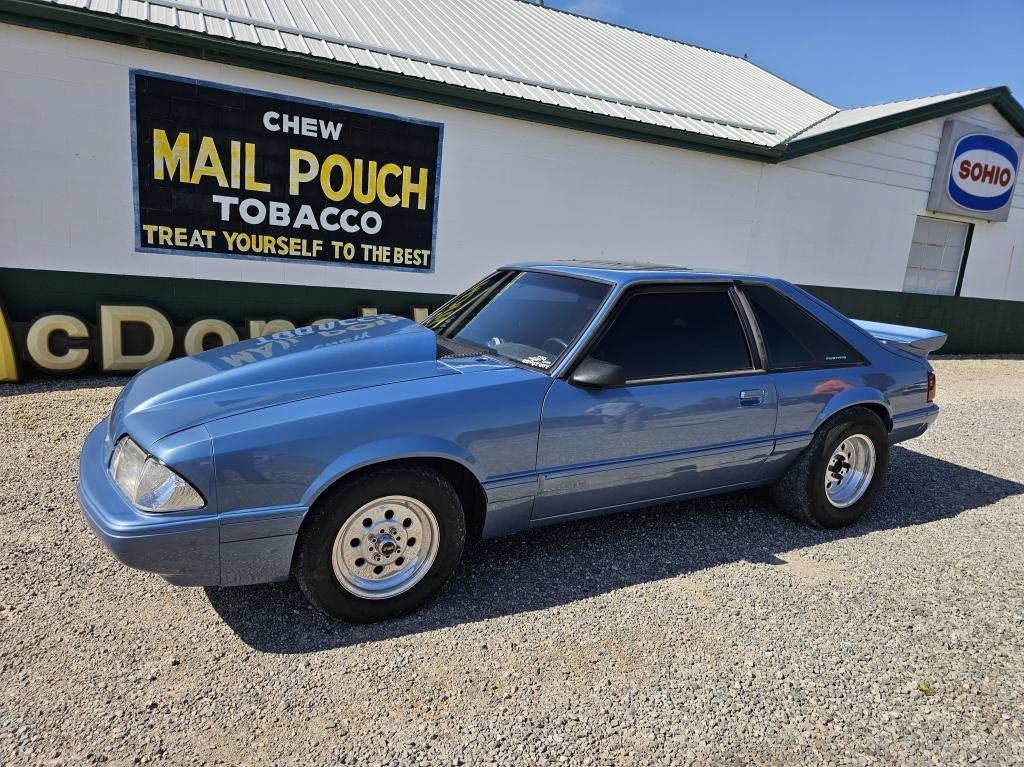 1990 Ford Mustang LX