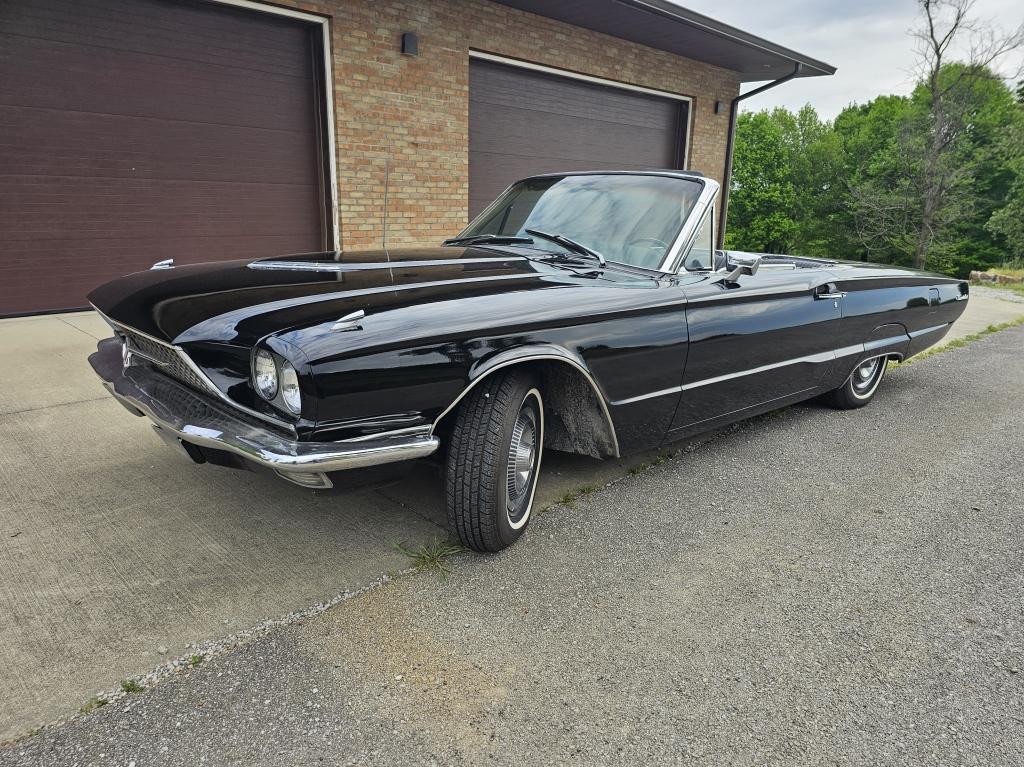 1966 Ford Thunderbird