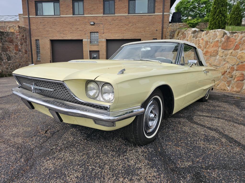 1966 Ford Thunderbird