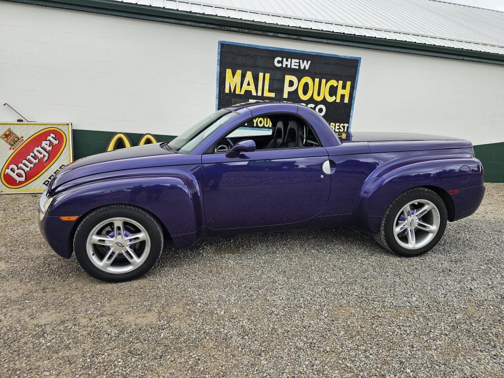 2004 Chevrolet SSR Pick Up Hard Top Convertible