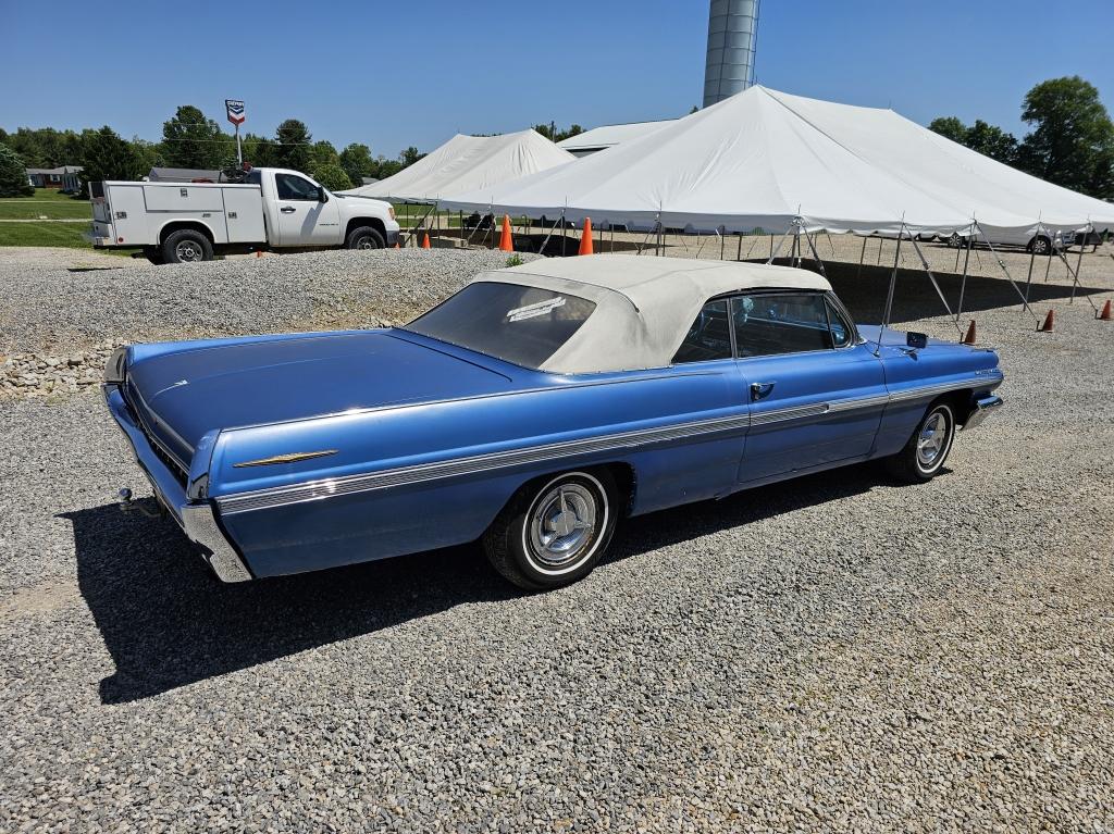 1962 Pontiac Bonneville