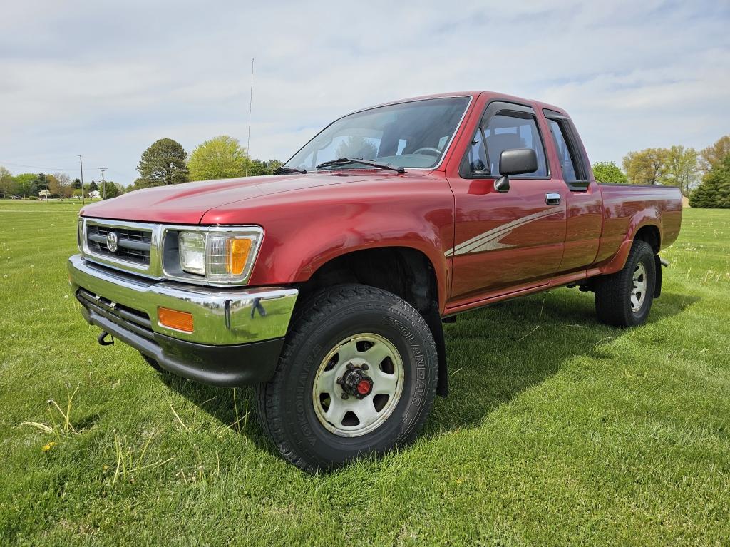 1994 Toyota 4x4 Xtra Cab Pickup Truck