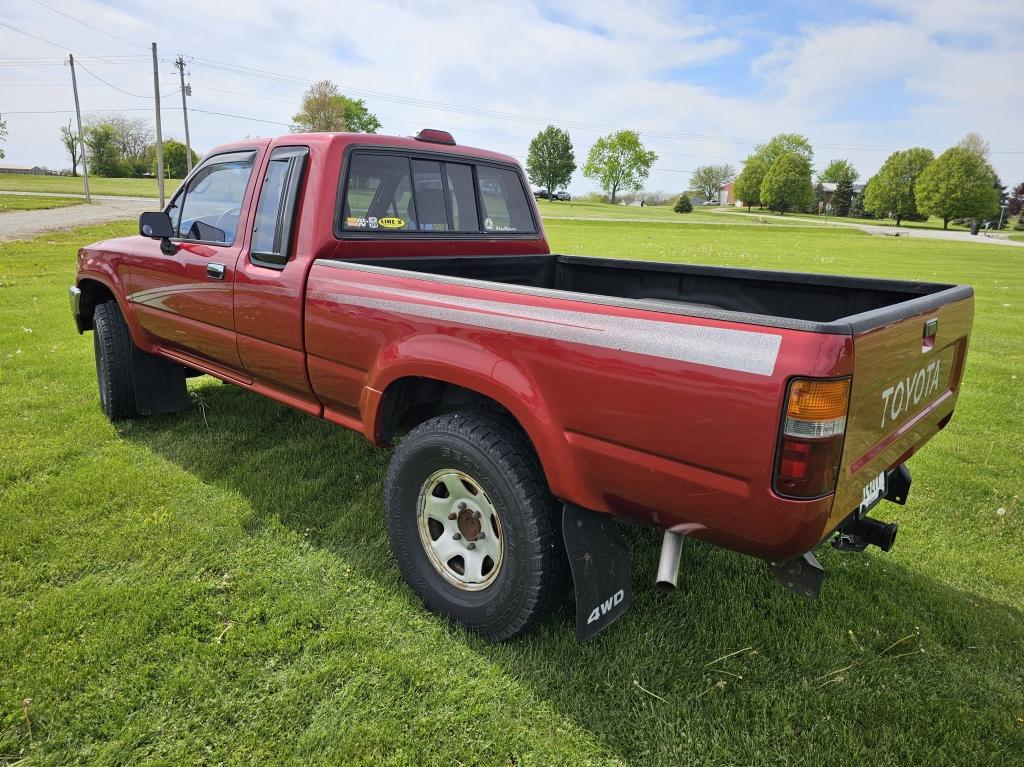 1994 Toyota 4x4 Xtra Cab Pickup Truck