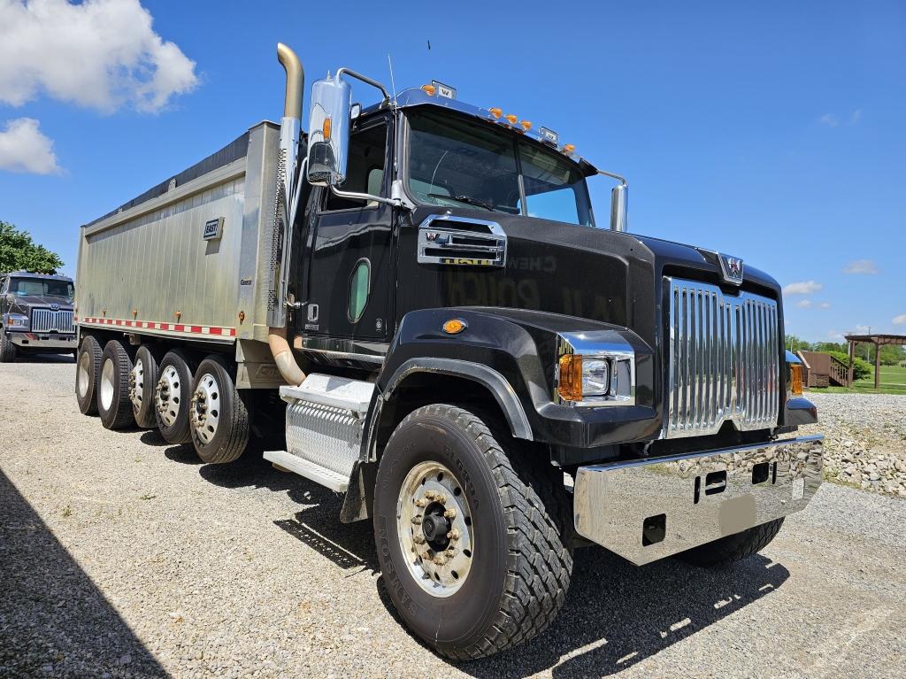 2017 Western Star 4700SF Six Axle Dump Truck