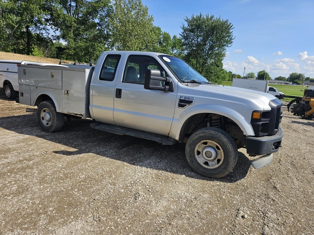 2008 Ford F350 Service Utility Truck