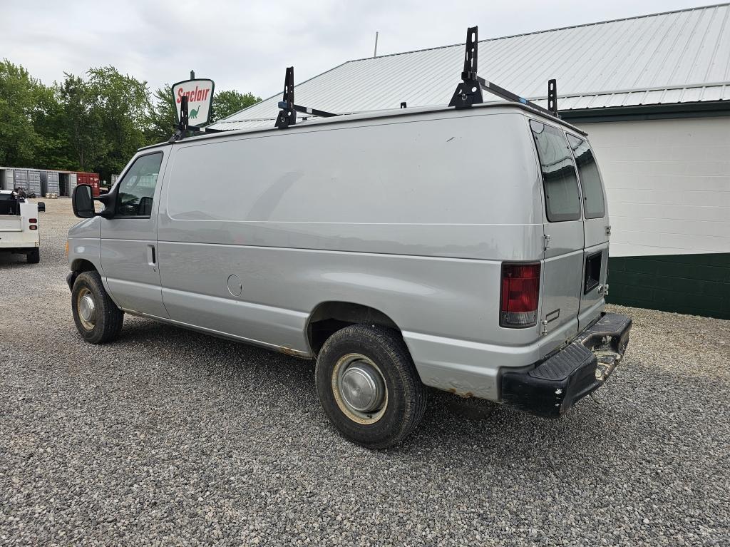 2006 Ford E350 Cargo Van