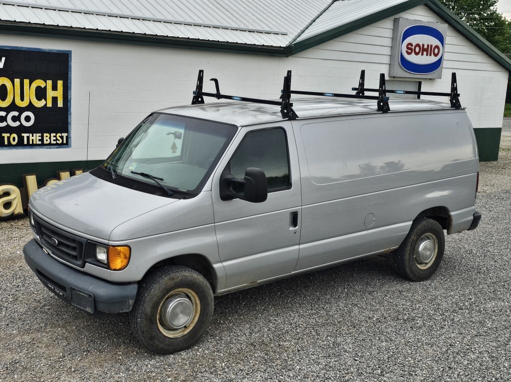 2006 Ford E350 Cargo Van