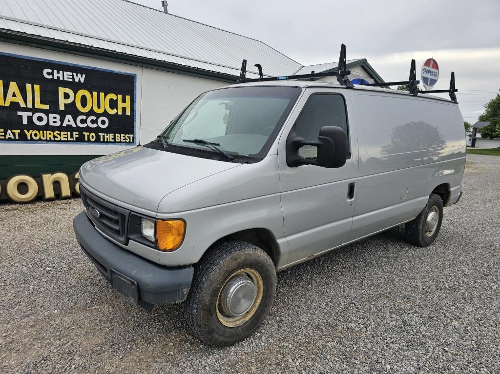 2006 Ford E350 Cargo Van