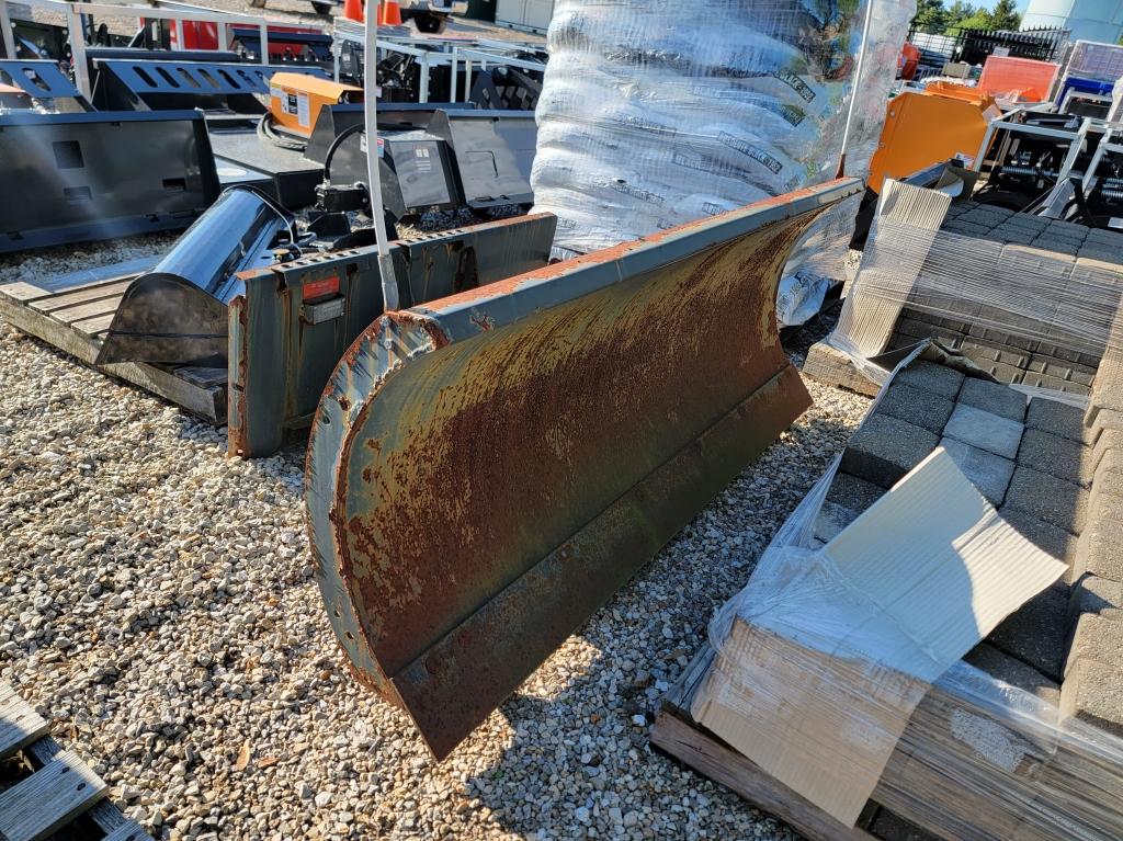 Bobcat Hyd. Snow Plow Skid Steer Attachment