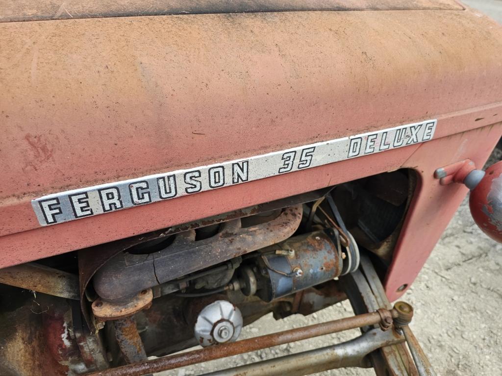 Massey Ferguson 35 Deluxe Tractor