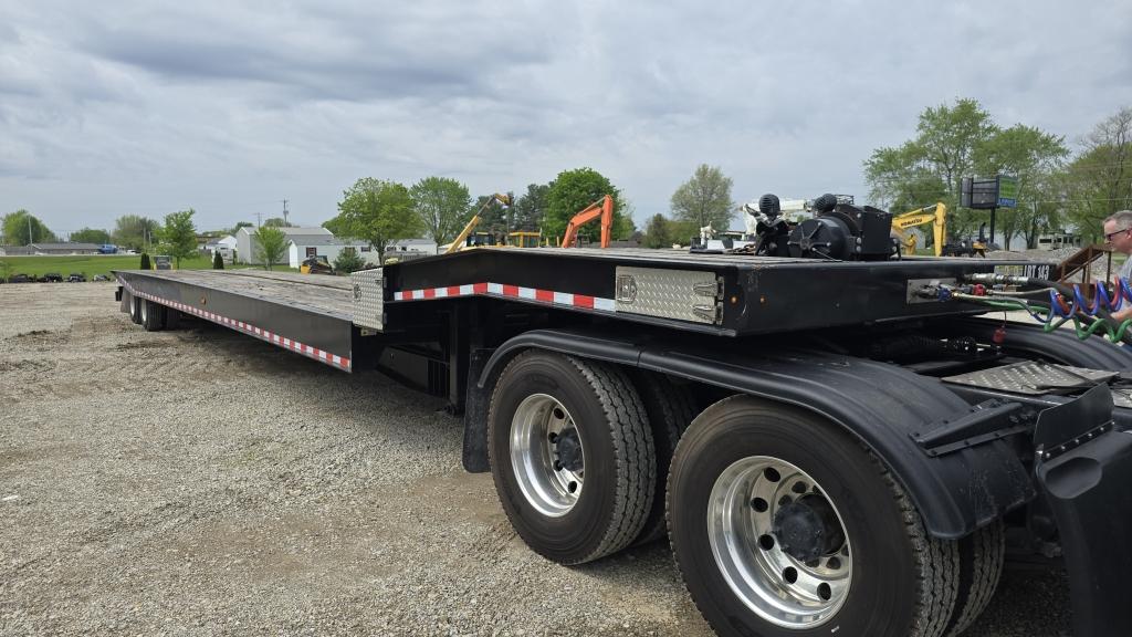 2020 Kalyn Siebert 53' Sliding Axle Trailer