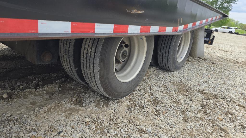 2020 Kalyn Siebert 53' Sliding Axle Trailer