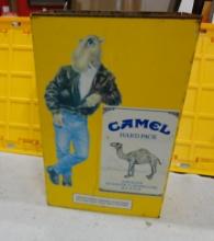 Camel Folding Display 24” H