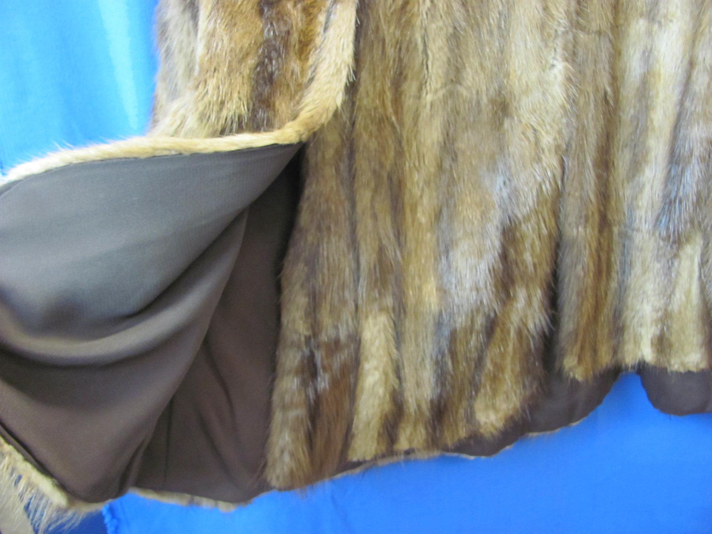 Vintage Fur Cape – Conrad's Fine Furs – Rochester, Minn. - Fully Lined – Slightly Brittle