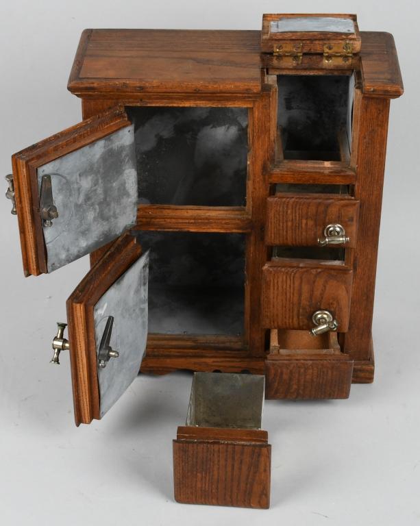 EARLY SALEMAN SAMPLE ICE BOX