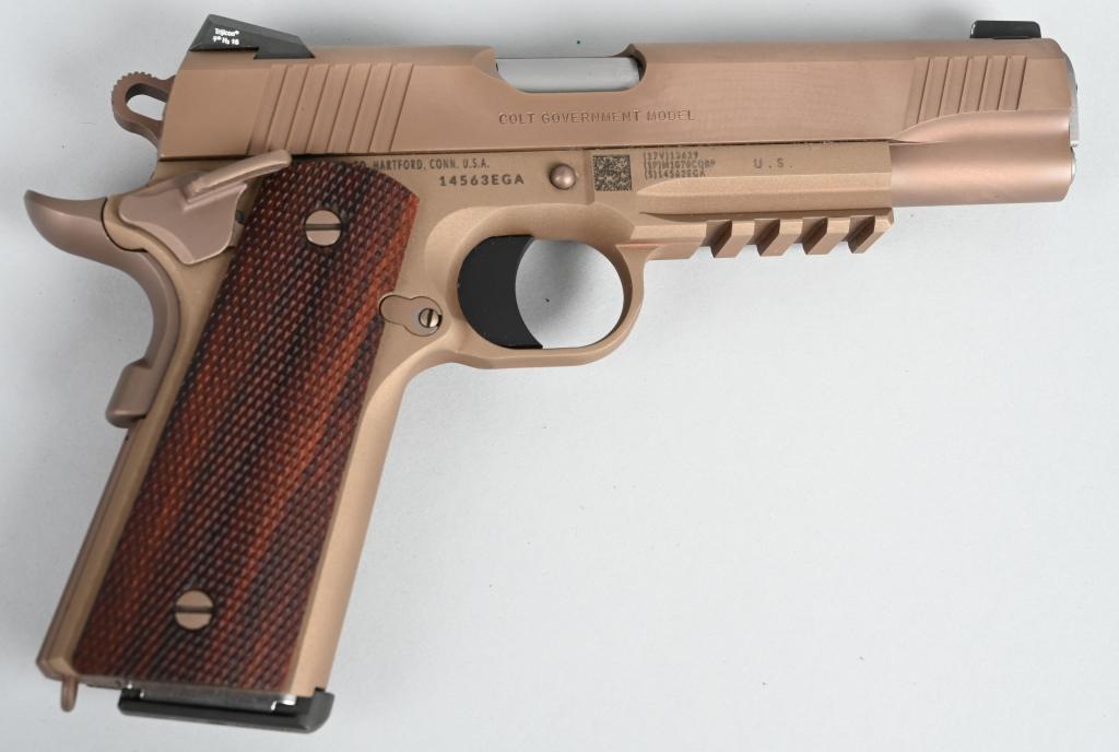 CASED COLT US MARINE MODEL M45A1 SEMI AUTO PISTOL