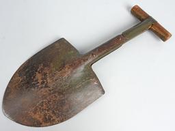 WWII AIRBORNE SHORT T HANDLED SHOVEL PARATROOPER