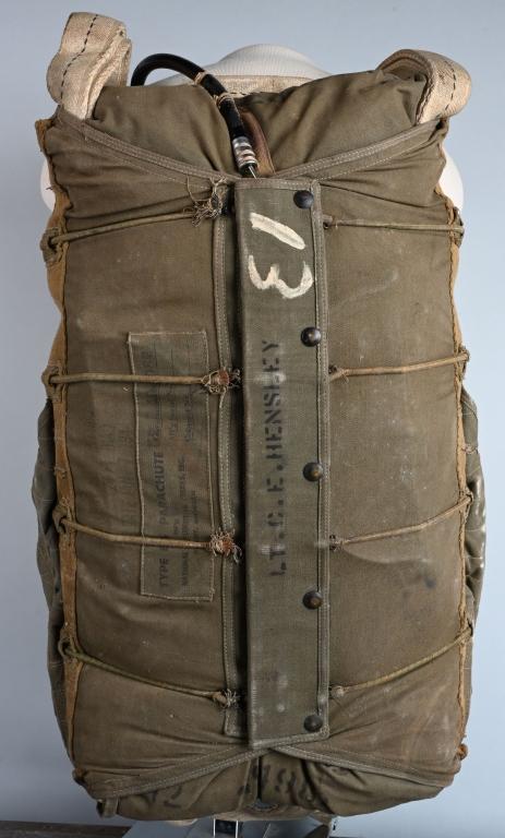 WWII NAMED PILOT GROUPING w/ PARACHUTE AND GEAR