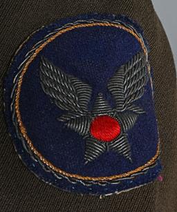 WWII NAMED PILOT GROUPING w/ PARACHUTE AND GEAR