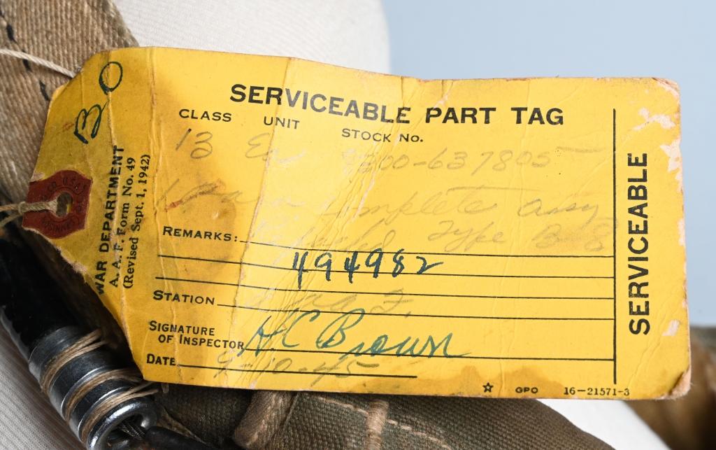 WWII NAMED PILOT GROUPING w/ PARACHUTE AND GEAR