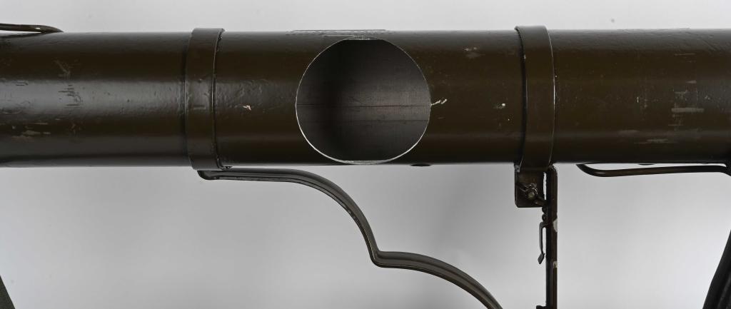 WWII US M20 BAZOOKA 3.5 INCH ROCKET LAUNCHER