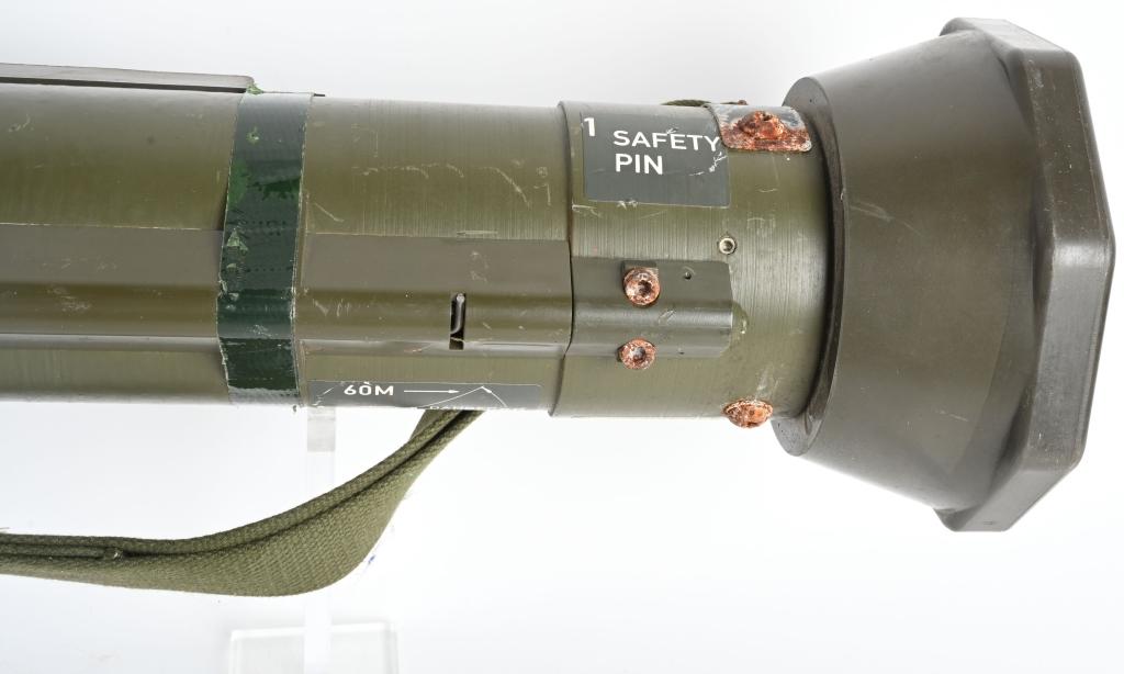 INERT M136 At4 84MM ROCKET LAUNCHER AT-4 TUBE