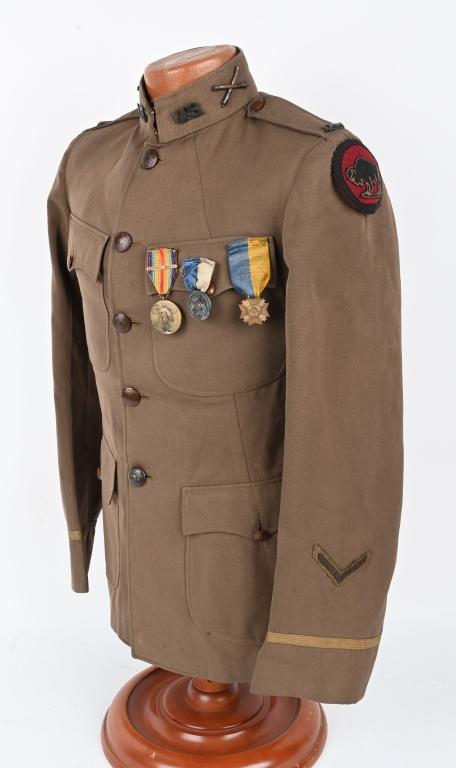 WW1 92TH DIVISION BLACK OFFICER TRUNK GROUP