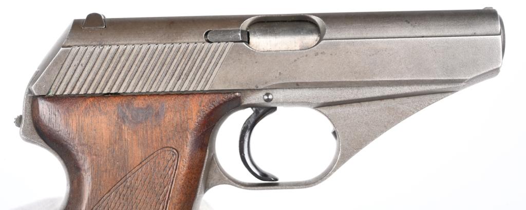 IMMEDIATE POST WAR MAUSER HSC PISTOL WITH HOLSTER
