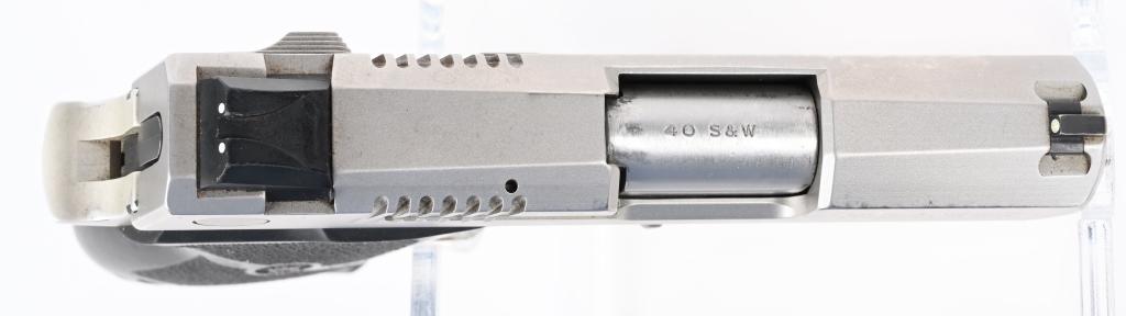 S&W CHIEFS SPECIAL MODEL CS40 SEMI AUTO PISTOL