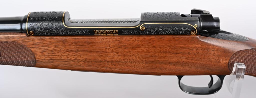 WINCHESTER MODEL 70 FEATHER WEIGHT 1 / 1000 RIFLE