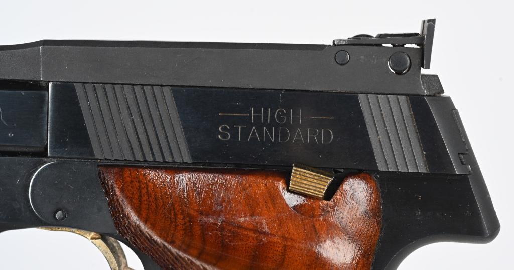 HIGH STANDARD THE VICTOR SEMI AUTOMATIC PISTOL