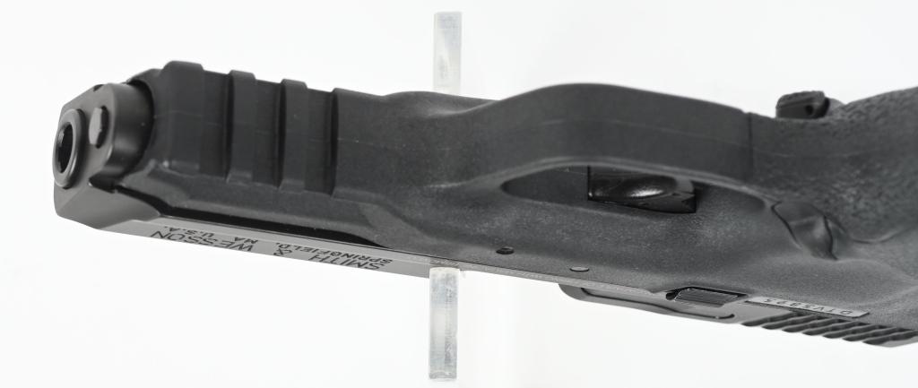 SMITH & WESSON MODEL M&P 9 9MM BOXED