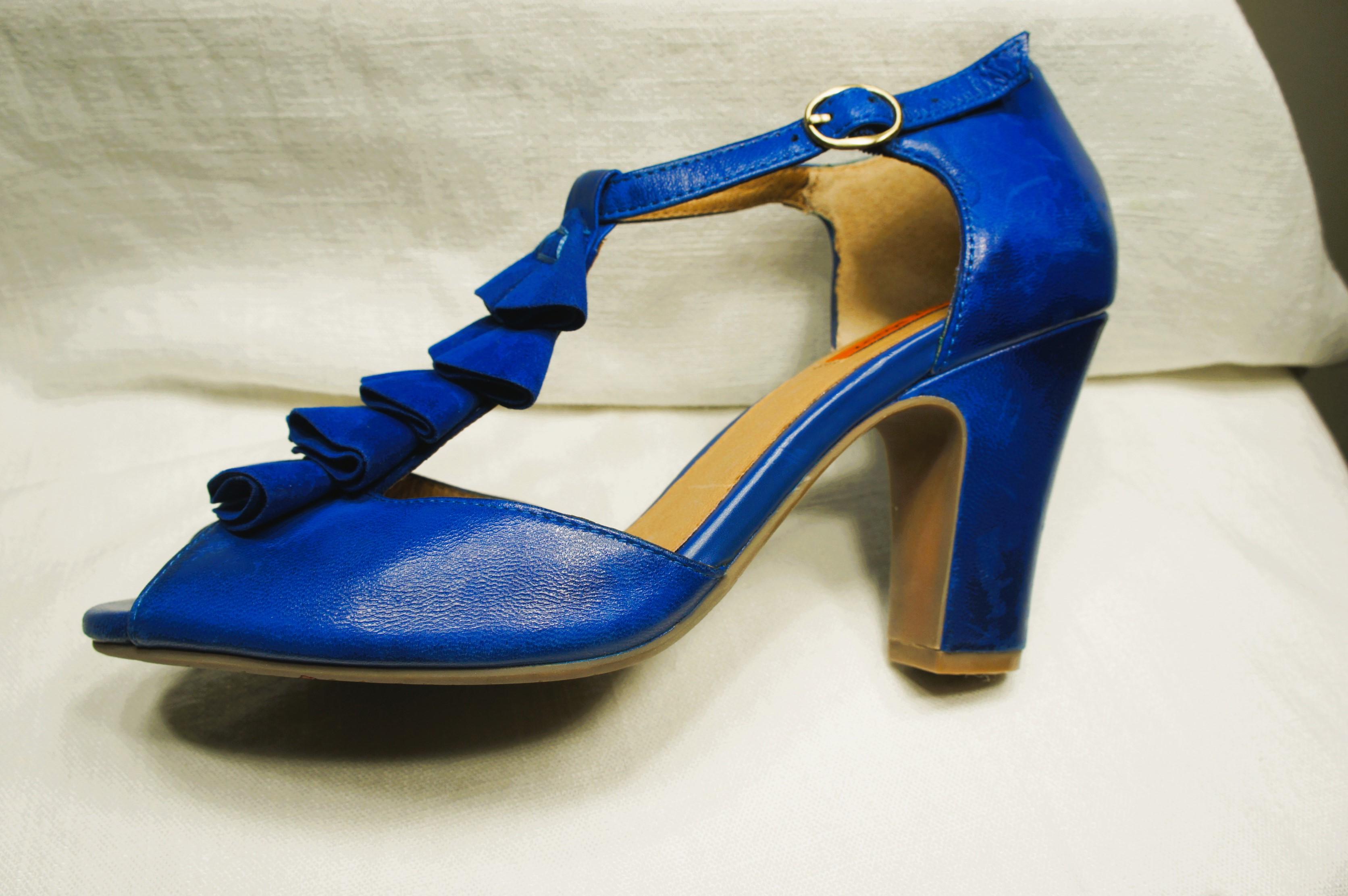 Miz Mooz Blue Leather & Suede Ruffle Salsa Shoes