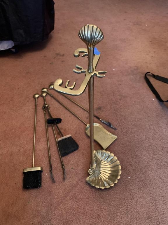 BRASS FIREPLACE SET