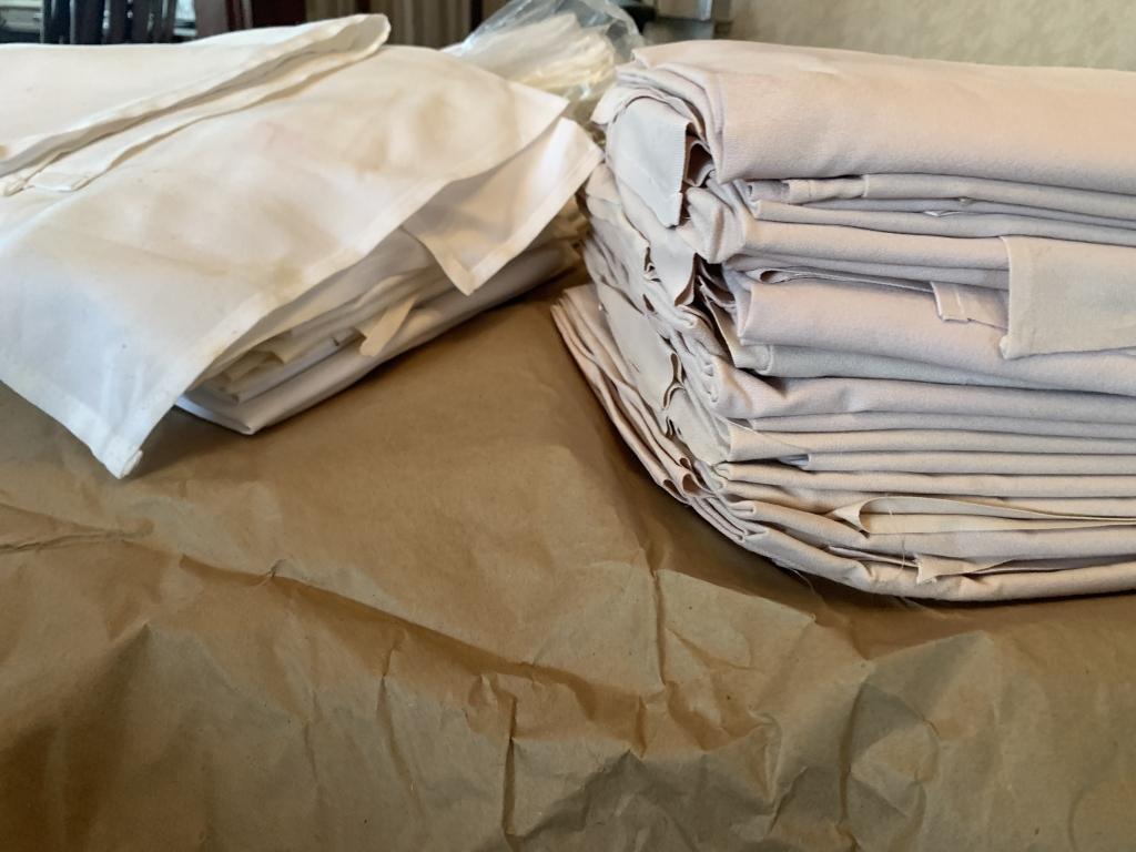 45" SQUARE WHITE & BLUSH LINEN TABLE CLOTHS