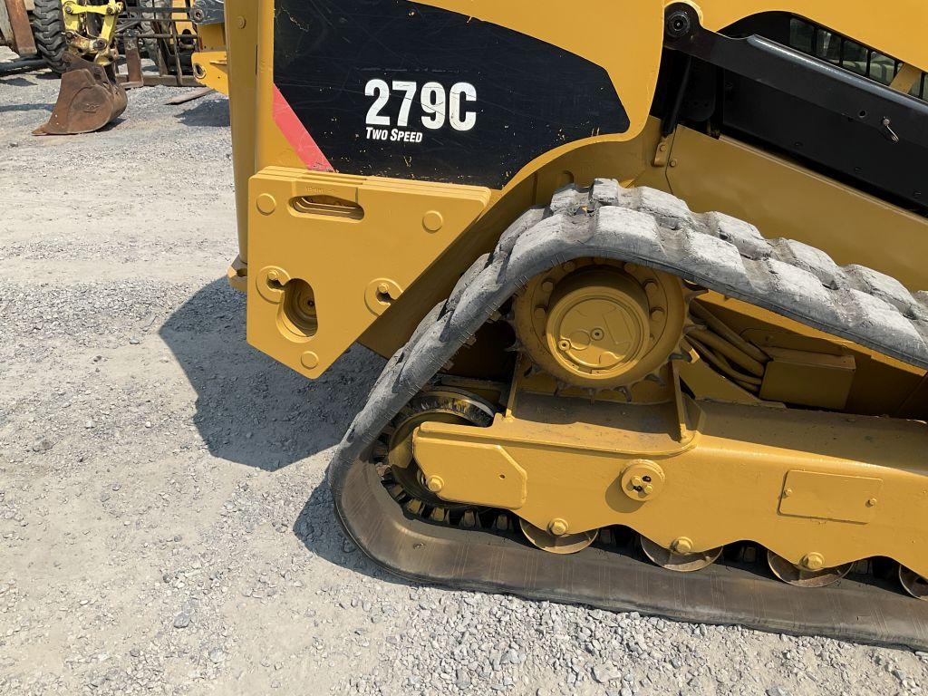 2011 CATERPILLAR 279C SKID STEER LOADER