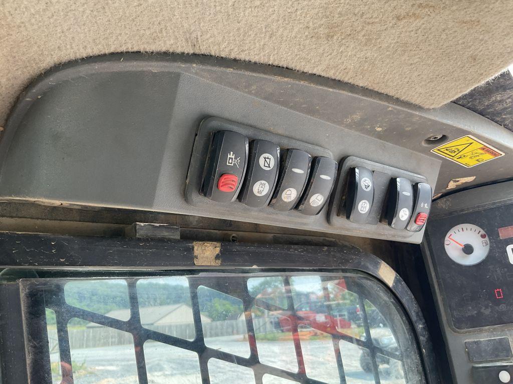 2011 CATERPILLAR 279C SKID STEER LOADER