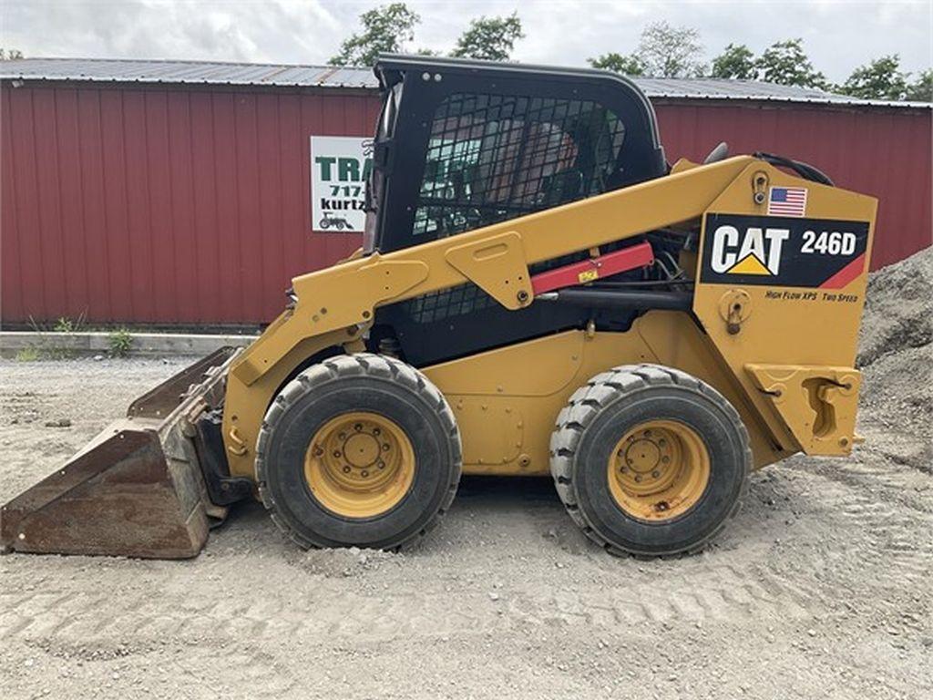 2015 CATERPILLAR 246D SKID STEER LOADER