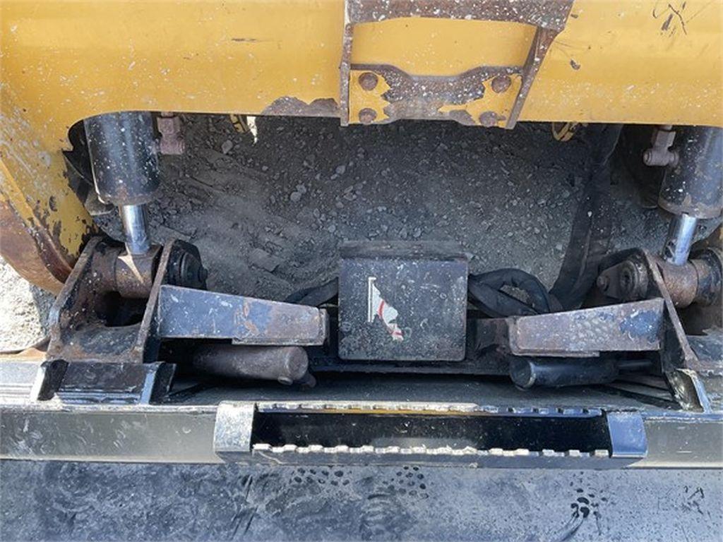2012 CATERPILLAR 252B3 SKID STEER LOADER