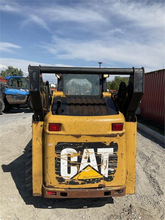 2012 CATERPILLAR 252B3 SKID STEER LOADER
