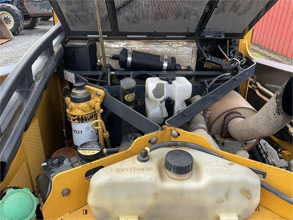 2013 DEERE 323D SKID STEER LOADER