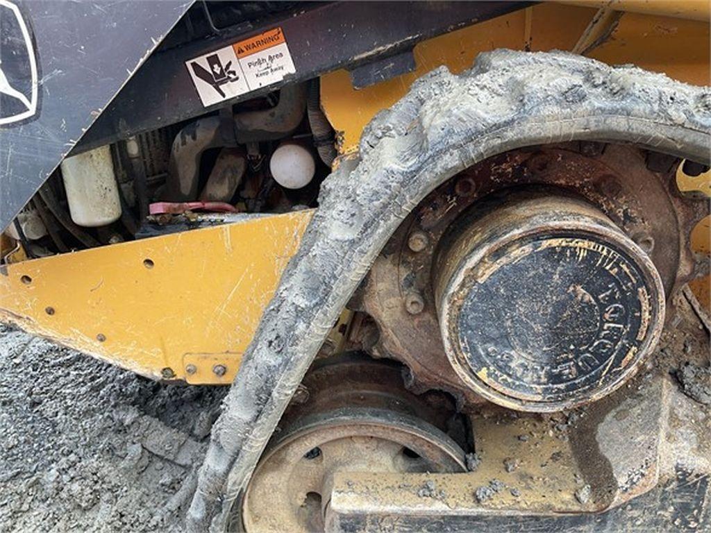 2013 DEERE 323D SKID STEER LOADER