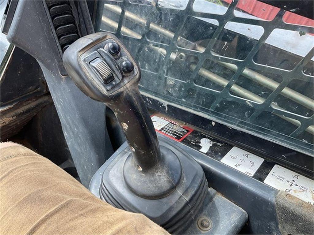 2013 DEERE 323D SKID STEER LOADER