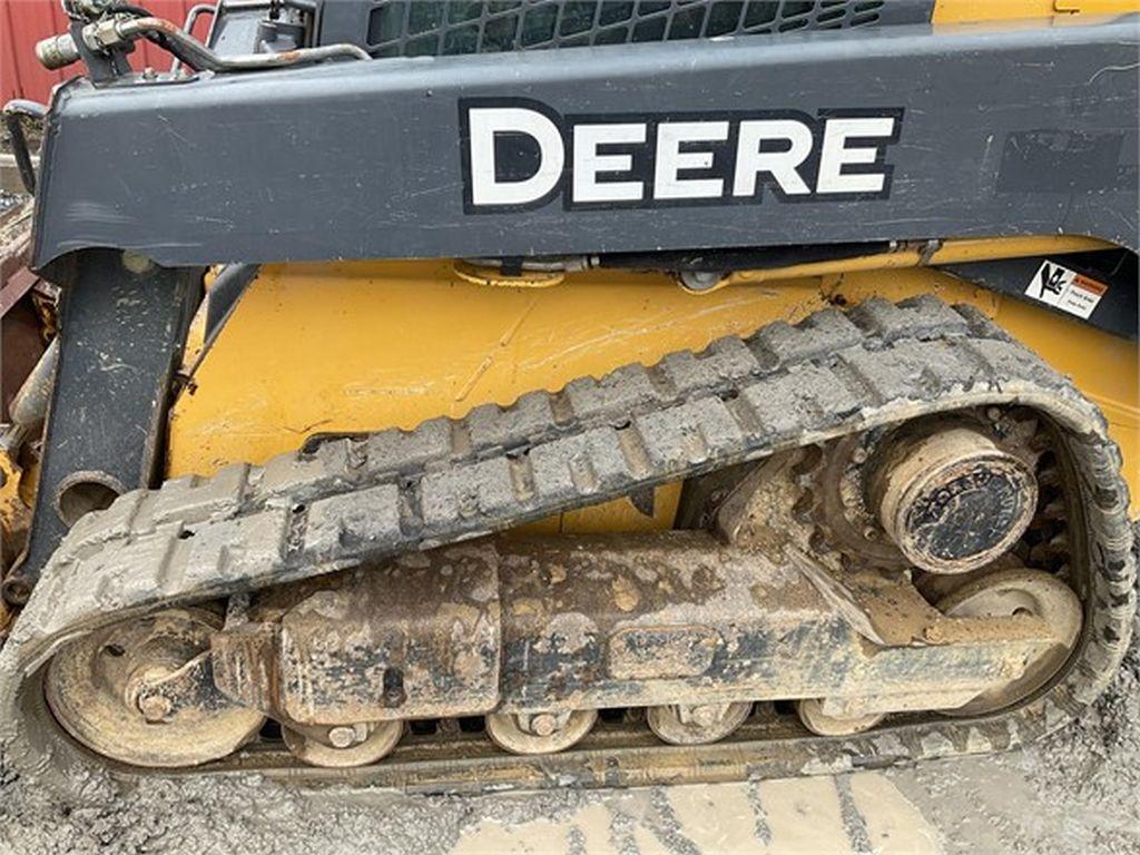 2013 DEERE 323D SKID STEER LOADER