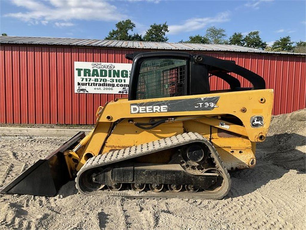 2005 DEERE CT332 SKID STEER LOADER