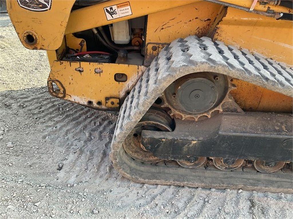 2005 DEERE CT332 SKID STEER LOADER