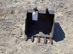 KUBOTA K7865A 12" PIN ON BUCKET