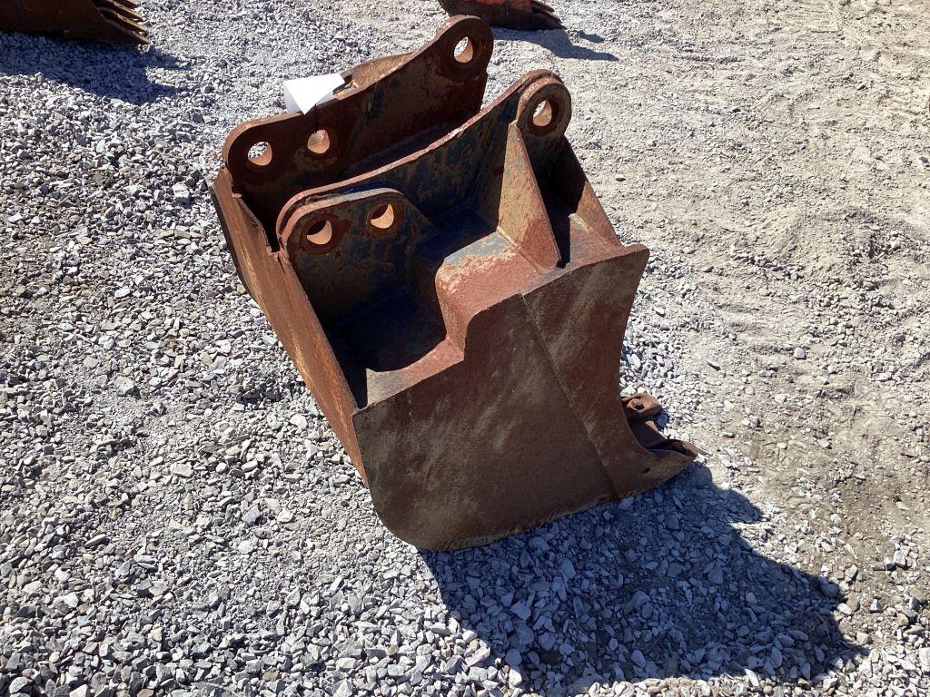 FORD 18-102 PIN ON BUCKET