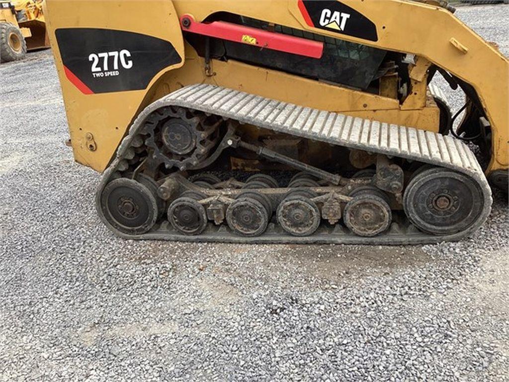 2010 CATERPILLAR 277C SKID STEER LOADER